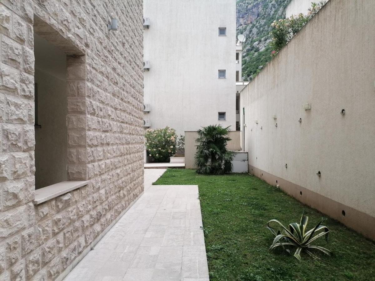 Villa Milla Kotor Buitenkant foto